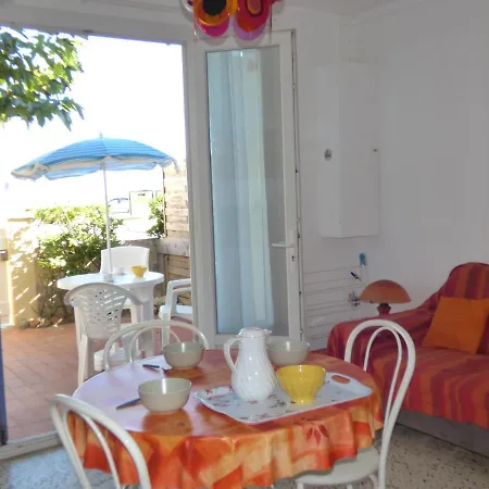 T2 Rdc, 2 Couchages, Front De Appartement Narbonne-Plage